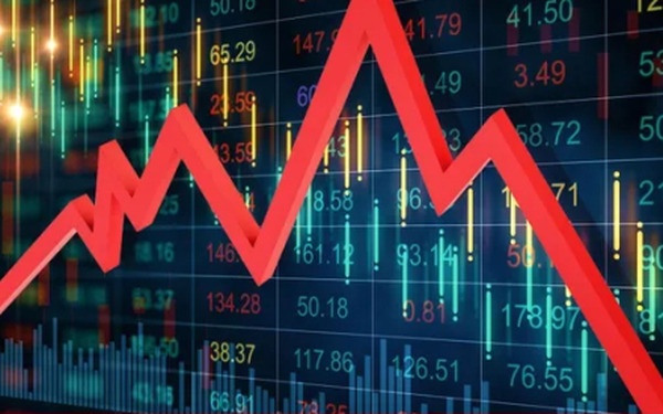 Tin nhanh chứng khoán ngày 18/9: Thanh khoản giảm mạnh, VN Index lại trượt sâu