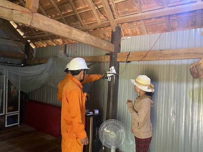 Đổi thay làng Pốt