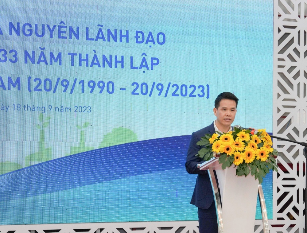 Tổng Giám đốc PV GAS Phạm Văn Phong chúc sức khỏe các cán bộ hưu trí, nguyên lãnh đạo PV GAS qua các thời kỳ; mong các bác tiếp tục là chỗ dựa tinh thần, là tấm gương sáng cho các thế hệ con cháu noi theo