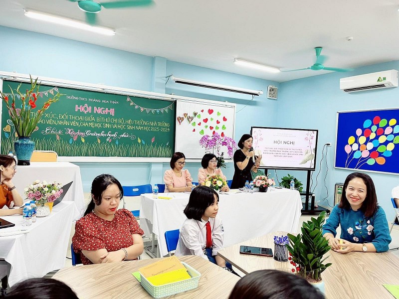 Hà Nội: Quận Ba Đình nâng cao chất lượng đối thoại tại các cơ sở giáo dục Hà Nội: Quận Ba Đình nâng cao chất lượng đối thoại tại các cơ sở giáo dục