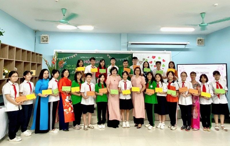 Hà Nội: Quận Ba Đình nâng cao chất lượng đối thoại tại các cơ sở giáo dục Hà Nội: Quận Ba Đình nâng cao chất lượng đối thoại tại các cơ sở giáo dục