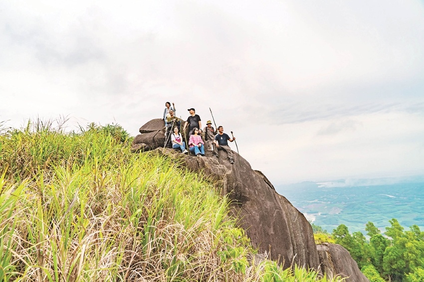 Khám phá Duệ Sơn