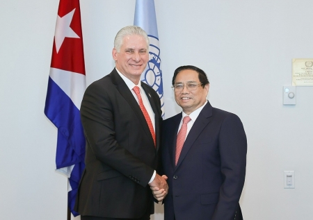 Thủ tướng Phạm Minh Chính hội kiến Bí thư thứ nhất, Chủ tịch Cuba Miguel Díaz-Canel