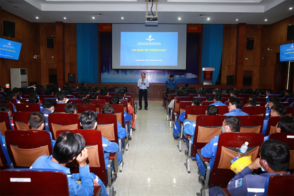 BSR tổ chức nói chuyện an toàn tháng 9: Tuân thủ quy trình nghiệp vụ, thực thi kỷ luật