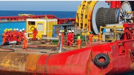 Xí nghiệp Cơ điện Vietsovpetro thực hiện thành công dịch vụ sửa chữa tuyến cáp điện ngầm STV CPP - SVNE