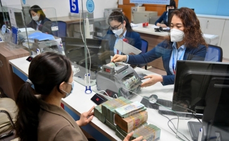 Loạt chính sách mới về tiền lương, việc làm áp dụng từ tháng 10