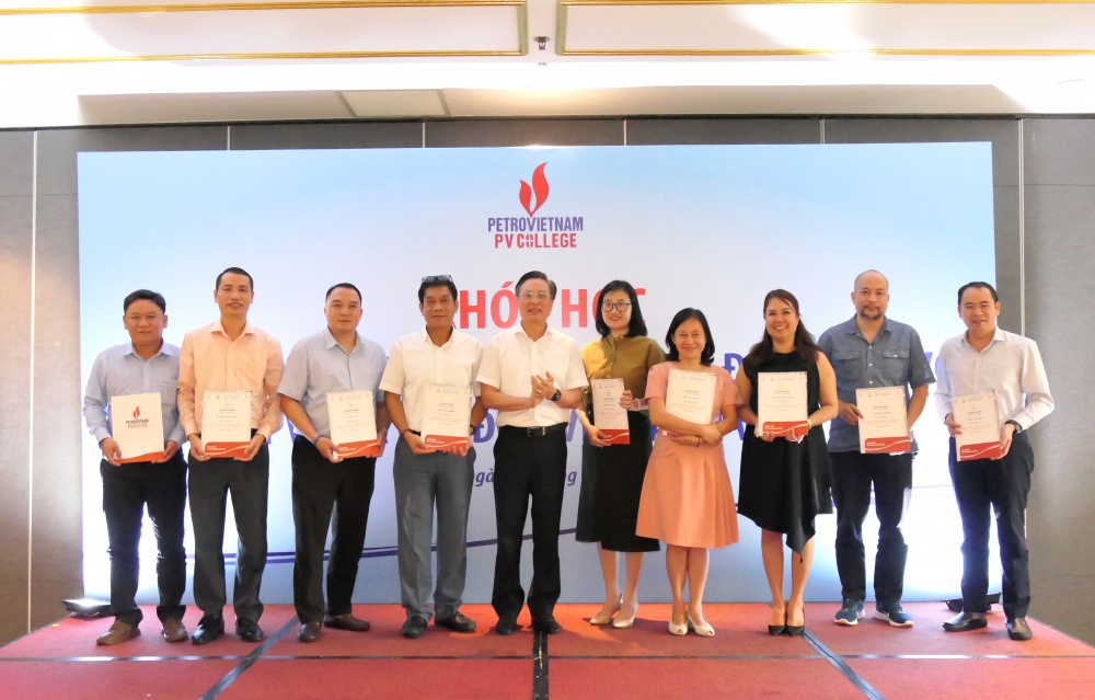 Petrovietnam tổ chức khoá học Tổng quan về ESG