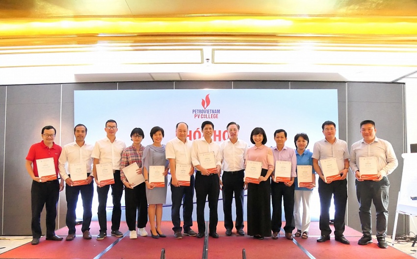 Petrovietnam tổ chức khoá học Tổng quan về ESG