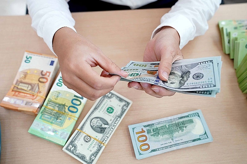 Tỷ giá ngoại tệ hôm nay 30/9: Đồng USD thế giới giảm nhẹ