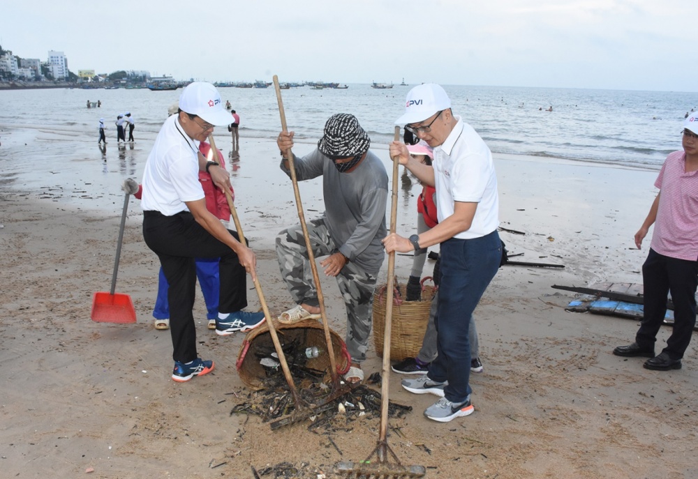 PVI tham gia tích cực Lễ ra quân Tổng vệ sinh môi trường “Chung tay hành động cho Thế giới sạch hơn” tại Vũng Tàu PVI tham gia tích cực Lễ ra quân tổng vệ sinh môi trường “Chung tay hành động cho thế giới sạch hơn” tại Vũng Tàu