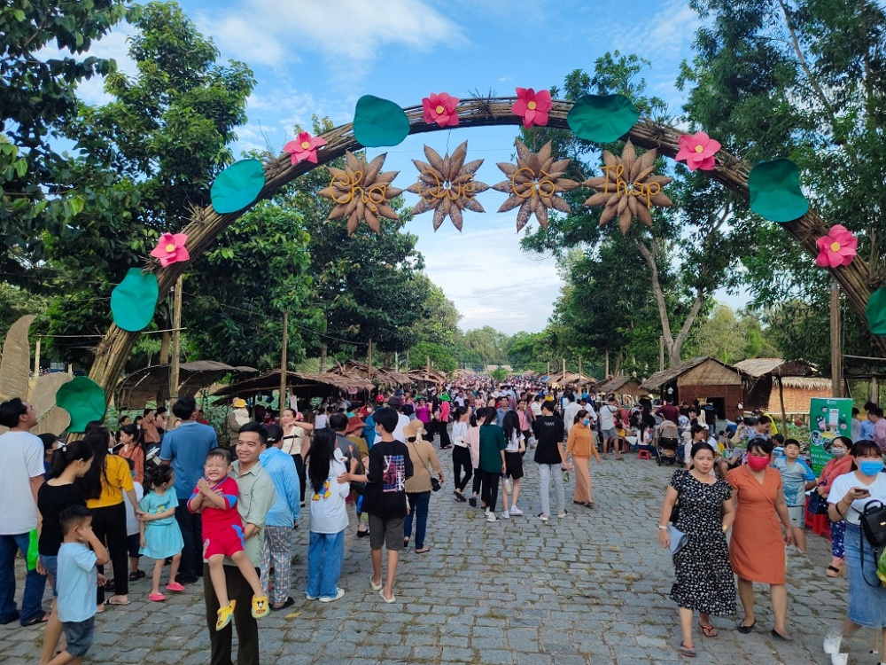 Chợ quê Gò Tháp - Nét độc đáo mới trong du lịch Tháp Mười, Đồng Tháp