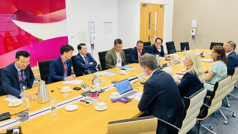 Đoàn công tác của Petrovietnam thăm và làm việc với đối tác Equinor tại Nauy và Anh