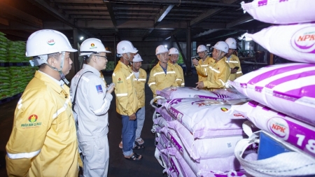 PVCFC đón hàng nghìn hộ nông dân tham quan Nhà máy Đạm Cà Mau