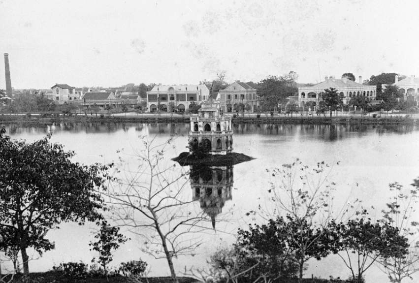 Tái hiện ký ức "Hồ Gươm, giao lộ Đông - Tây"