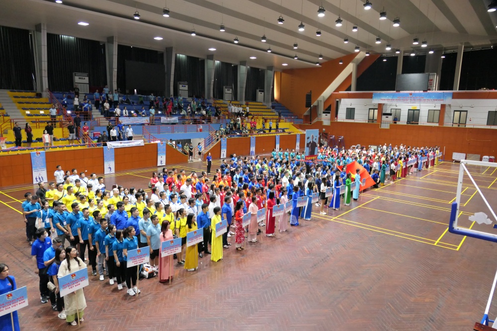 Toàn cảnh Hội thao