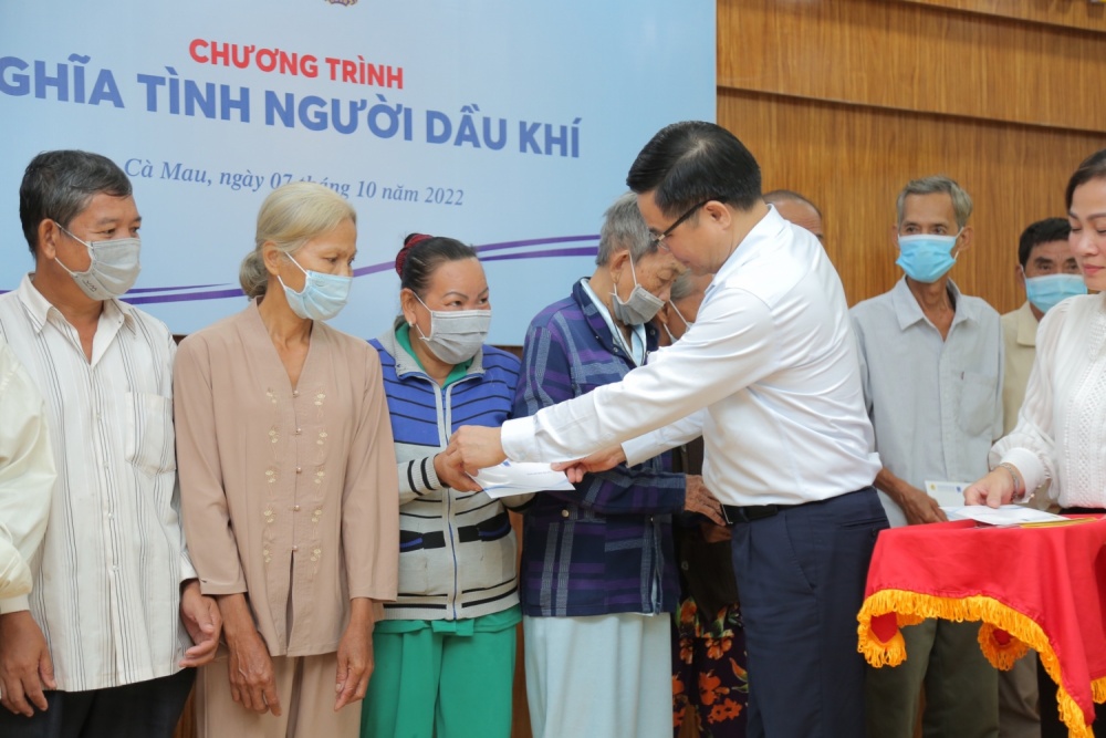Nguồn năng lượng “thắp sáng” vùng cực Nam Tổ quốc