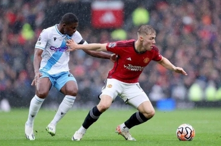 Lịch thi đấu bóng đá hôm nay 7/10: Man Utd có thoát được khủng hoảng?
