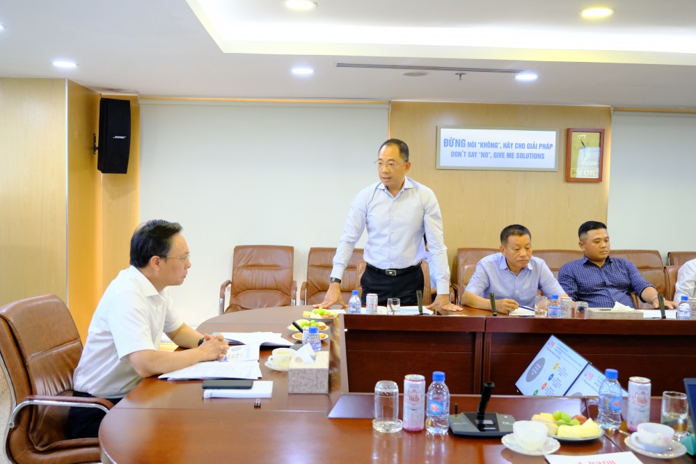 Ông Cao Hoài Dương – Chủ tịch HĐQT PVOIL phát biểu tại buổi làm việc