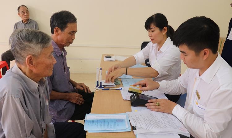 Tin tức kinh tế ngày 10/10: Đề xuất tiếp tục tăng lương sau năm 2024 để bù trượt giá