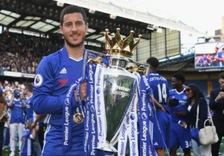 Eden Hazard quyết định "treo giày" ở tuổi 32