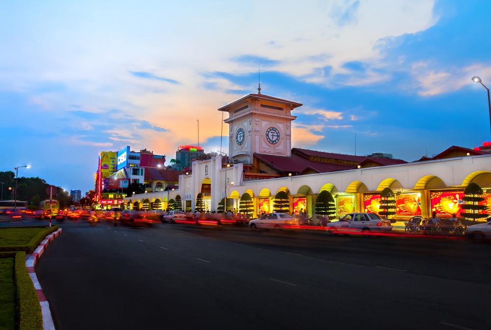 Khám phá 9 khu chợ đêm nổi tiếng tại Thành phố Hồ Chí Minh