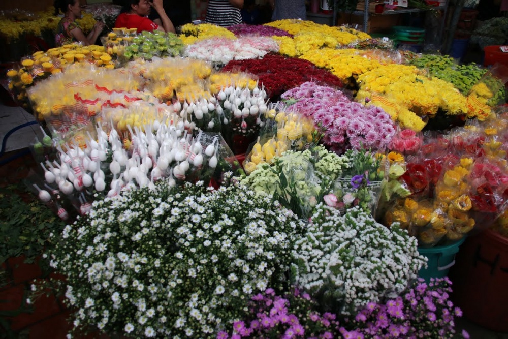 Khám phá 9 khu chợ đêm nổi tiếng tại Thành phố Hồ Chí Minh