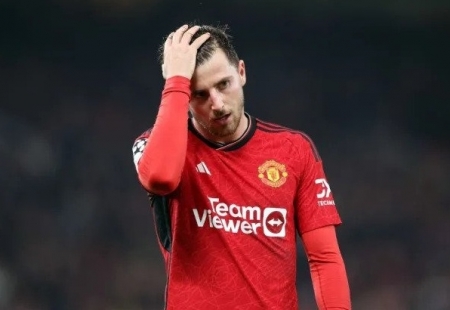 "Có bao giờ Mount cảm thấy vội vàng khi rời Chelsea?"