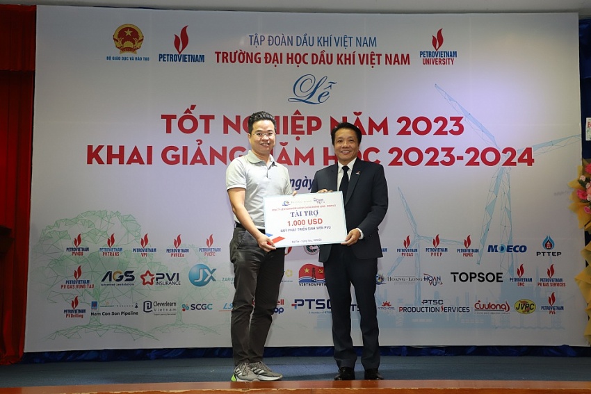 Trường Đại học Dầu khí Việt Nam tổ chức Lễ tốt nghiệp năm 2023 và khai giảng năm học mới 2023-2024