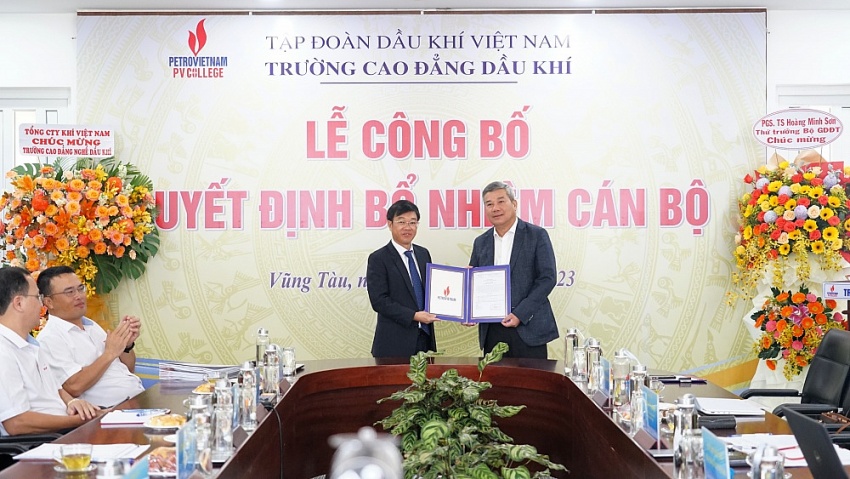 PVCollege công bố và trao các quyết định bổ nhiệm chức danh Phó Hiệu trưởng