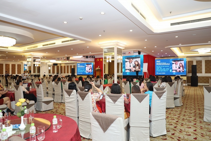 Công đoàn PTSC tổ chức các chương trình ý nghĩa chào mừng ngày Phụ nữ Việt Nam Công đoàn PTSC tổ chức các chương trình ý nghĩa chào mừng Ngày Phụ nữ Việt Nam