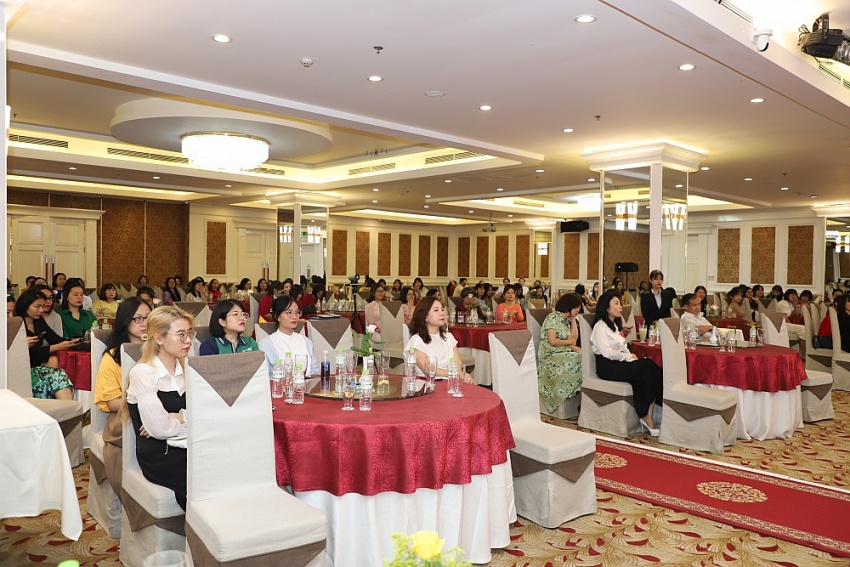 Công đoàn PTSC tổ chức các chương trình ý nghĩa chào mừng ngày Phụ nữ Việt Nam Công đoàn PTSC tổ chức các chương trình ý nghĩa chào mừng Ngày Phụ nữ Việt Nam