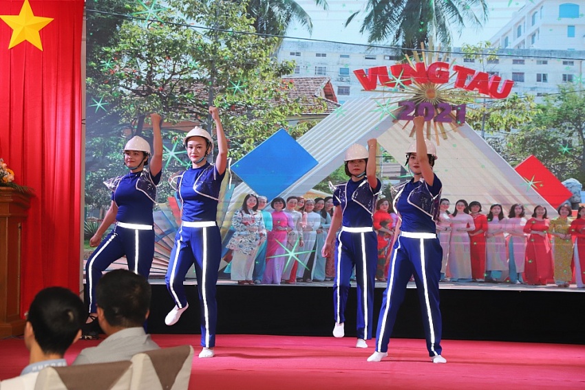 Công đoàn PTSC tổ chức các chương trình ý nghĩa chào mừng Ngày Phụ nữ Việt Nam
