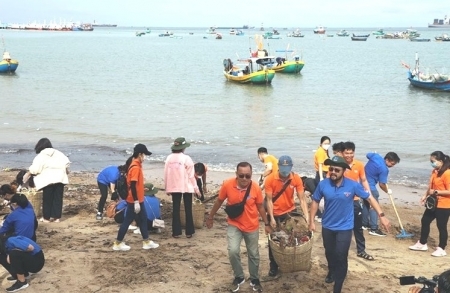 Nâng cao kiến thức về chống rác thải nhựa và bảo vệ môi trường cho thế hệ trẻ