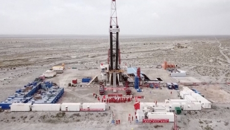 PetroChina bắt đầu khai thác mỏ condensate lớn nhất Trung Quốc