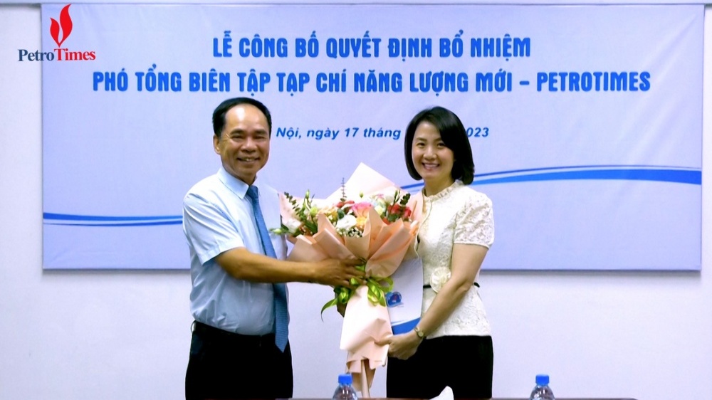 [PetroTimesTV] Trao quyết định bổ nhiệm Phó Tổng Biên tập Tạp chí Năng lượng Mới - PetroTimes