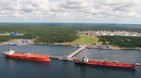 Giá vận chuyển dầu của Nga tăng vọt khi Mỹ có thái độ cứng rắn hơn