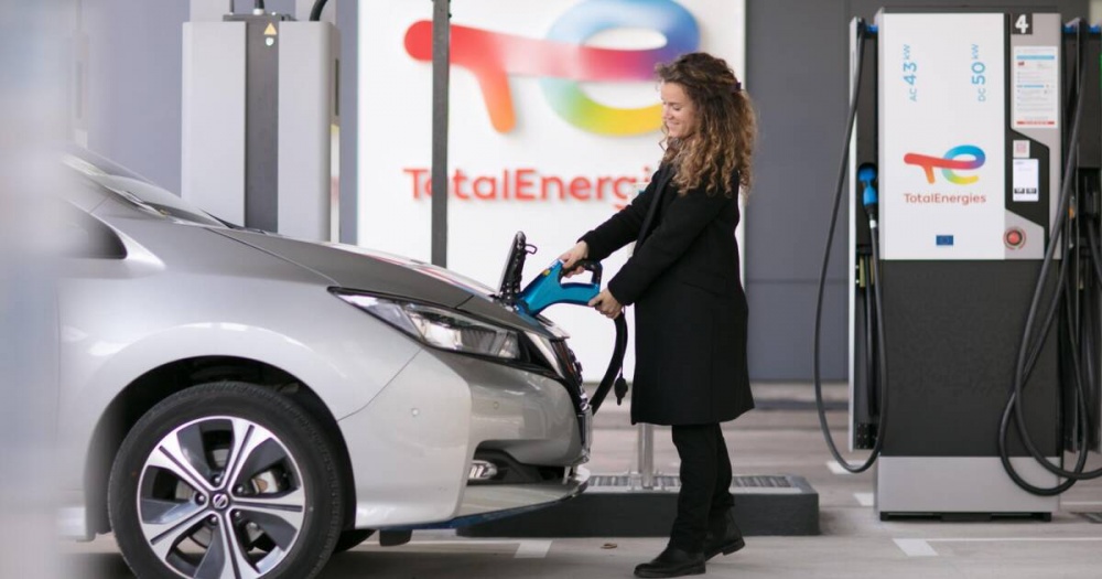 Chính phủ Pháp nhượng bộ trước yêu sách của TotalEnergies
