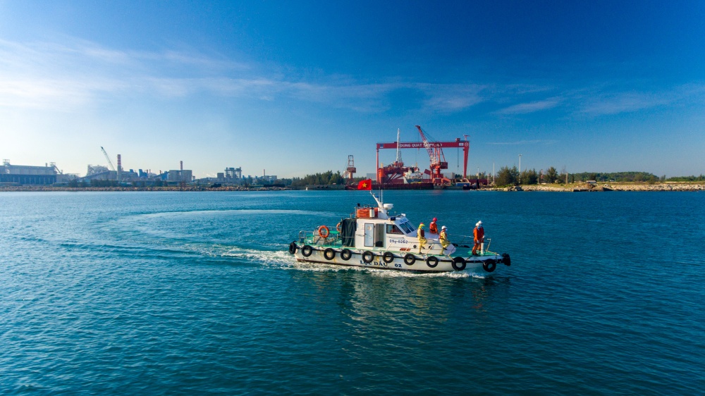 13-DVC-AB-0002-01: Nhân sự ban QLCB Xuất phát ra Phao SPM. 13-DVC-AB-0002-01: Nhân sự ban QLCB Xuất phát ra Phao SPM.