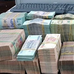 Tin tức kinh tế ngày 23/10: Ngân sách năm 2023 ước bội chi trên 400.000 tỷ đồng