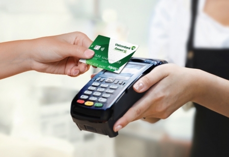 Vietcombank Chip contactless - Chìa khóa mở ra sự tiện lợi trong xu hướng sống số