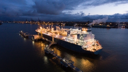 Lithuania cấm LNG từ Nga dưới mọi hình thức