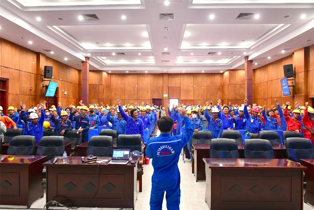 Chia sẻ các hành vi, điều kiện không an toàn Chia sẻ các hành vi, điều kiện không an toàn