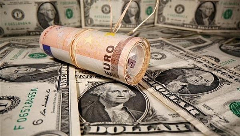 Tỷ giá ngoại tệ hôm nay 31/10: Đồng USD giảm trước thềm cuộc họp Fed