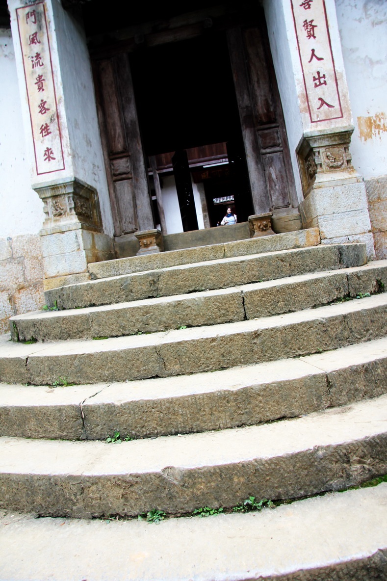 Thời gian đã trôi qua ở ngôi nhà ấy Thời gian đã trôi qua ở ngôi nhà ấy