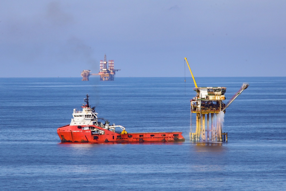 09-VHQT-AD-0075: Cung cấp hàng.