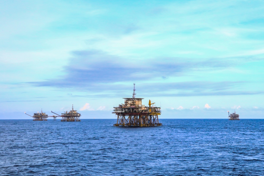 09-VHQT-AD-0083: Những lâu đài trên biển.