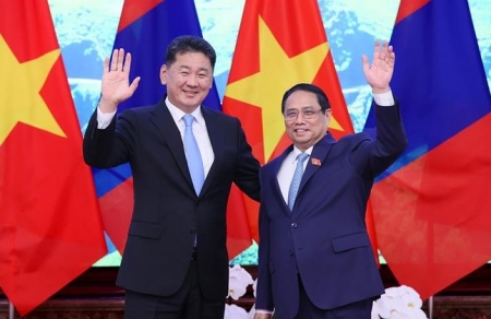 Thủ tướng Chính phủ Phạm Minh Chính hội kiến Tổng thống Mông Cổ