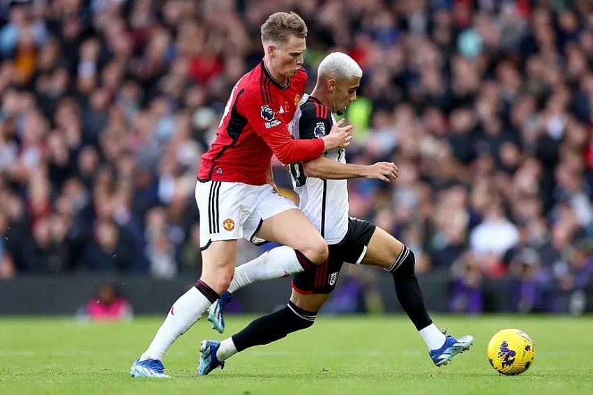 Lịch thi đấu bóng đá hôm nay 11/11: Liệu Luton Town có gây bất ngờ trước Man Utd?