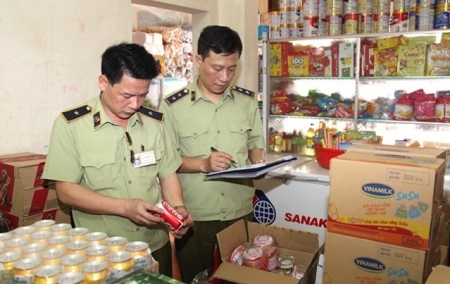 Mở đợt cao điểm chống buôn lậu, gian lận thương mại dịp Tết 2024