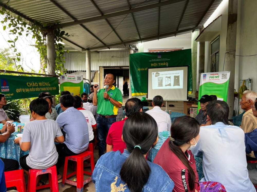 Chuyện kinh doanh NPK Phú Mỹ: Tận tâm với ruộng vườn, bà con nông dân